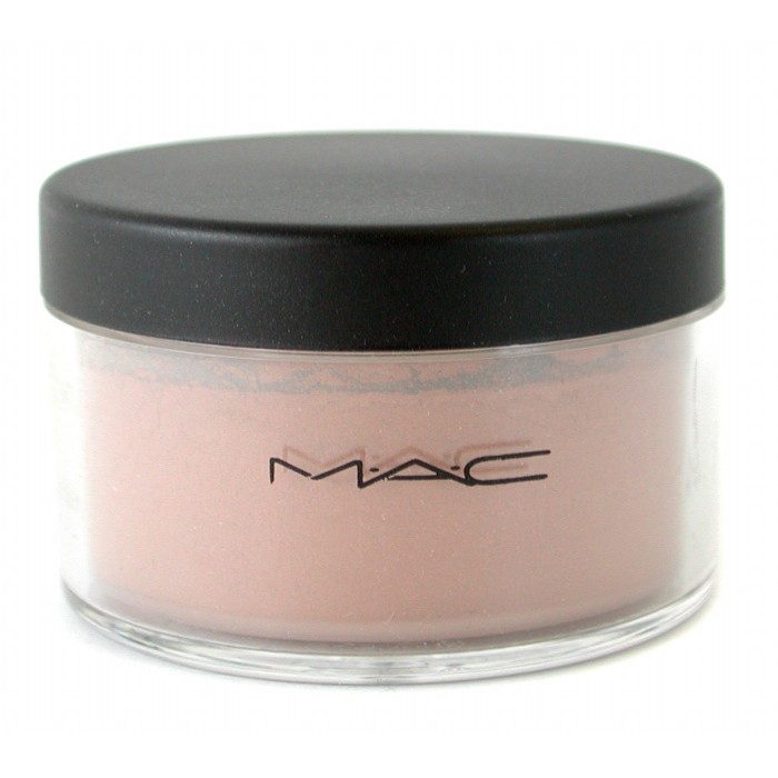 MAC Studio Finish Face PowderNW40 40g/1.4ozProduct Thumbnail