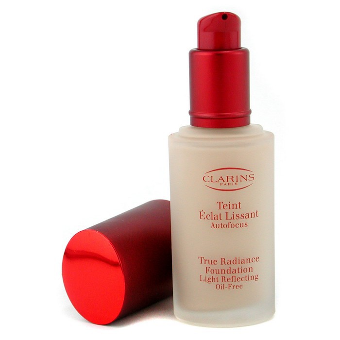 Clarins True Radiance Foundation Light Reflecting Oil Free 30ml/1.06ozProduct Thumbnail