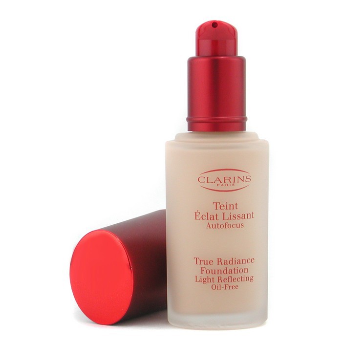 Clarins True Radiance Foundation Light Reflecting Oil Free 30ml/1.06ozProduct Thumbnail
