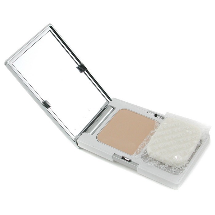 Clinique Perfectly Real Superfine Compact Makeup (w/ Silver Toned Auto Open Case) 12g/0.42ozProduct Thumbnail