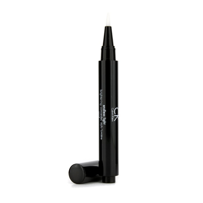 Calvin Klein Rozświetlający korektor w płynie Endless Light Brightening Concealer 2.5g/0.09ozProduct Thumbnail