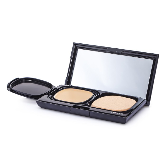 Shiseido Advanced Hydro Liquid Compact Foundation SPF10 (Case + Refill) 12g/0.42ozProduct Thumbnail