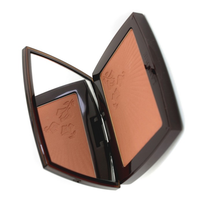 Lancome Star Bronzer Mineral Mat Long Lasting Bronzing Powder SFP15 (Natural Matte Tan) 12g/0.42ozProduct Thumbnail
