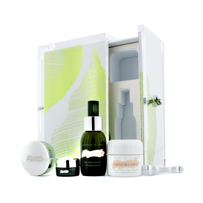 La Mer TThe Rescue Collection: Creme De La Mer 30ml + Concentrate 30ml + Lip Balm 9g + Eye Concentrate 5ml + Box 4pcs+1boxProduct Thumbnail