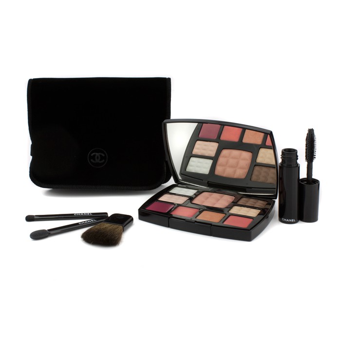 Chanel Travel Makeup Palette Voyage: 4x Eyeshadow, 2x Lip Gloss, 2x Lipstick, 1x Blush, 1x Mini Mascara, 3x Applicator Picture ColorProduct Thumbnail
