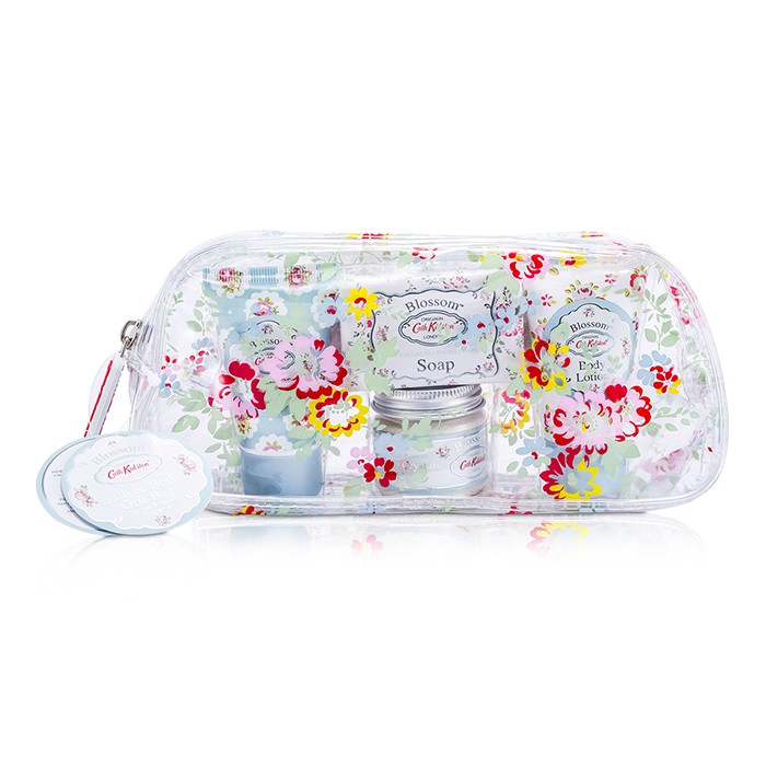 Cath Kidston Blossom Bath & Body Gift Set: Soap 25g + Bath Crystals 45g + Shower Gel 30ml + Body Lotion 30ml + Towel + Bag 5pcs+1bagProduct Thumbnail