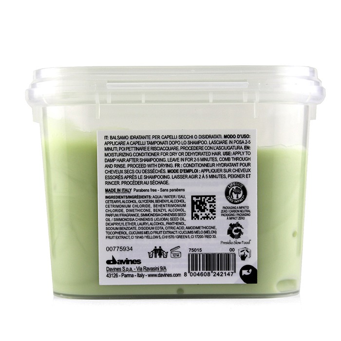 Davines Momo Moisturizing Conditioner (For Dry or Dehydrated Hair) 250ml/8.77ozProduct Thumbnail