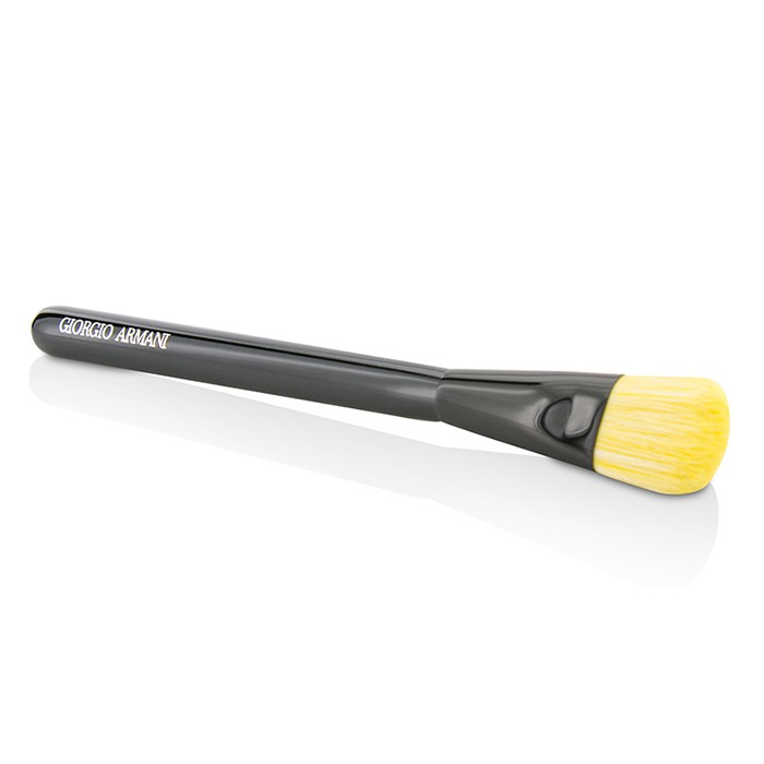 Giorgio Armani Maestro Blender Brush 4 Picture ColorProduct Thumbnail