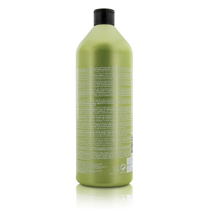 Redken Curvaceous Low Foam Moisturizing Cleanser (For All Curls Types) 1000ml/33.8ozProduct Thumbnail