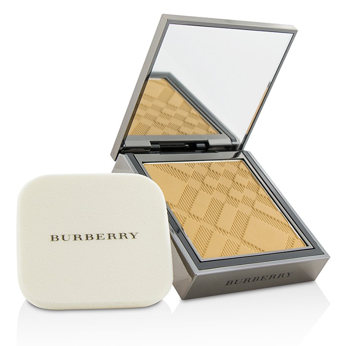 Burberry Fresh Glow Compact Luminous Foundation SPF 10 8g/0.28ozProduct Thumbnail
