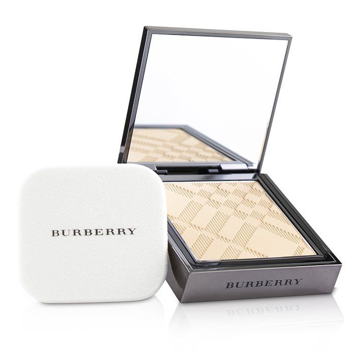 Burberry Fresh Glow Compact Luminous Foundation SPF 10 8g/0.28ozProduct Thumbnail