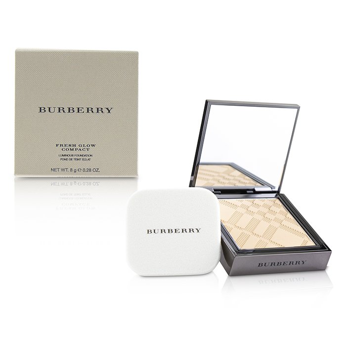 Burberry Fresh Glow Compact Luminous Foundation SPF 10 8g/0.28ozProduct Thumbnail