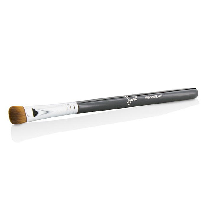 Sigma Beauty E59 Wide Shader Brush Picture ColorProduct Thumbnail