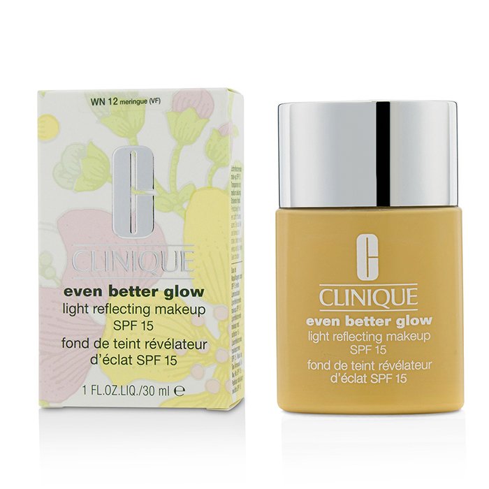 Clinique Even Better Glow Light Reflecting Makeup SPF 15 30ml/1ozProduct Thumbnail