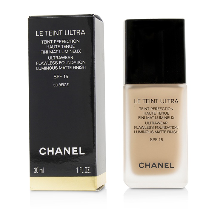 Chanel Le Teint Ultra Ultrawear Flawless Foundation Luminous Matte Finish SPF15 30ml/1ozProduct Thumbnail