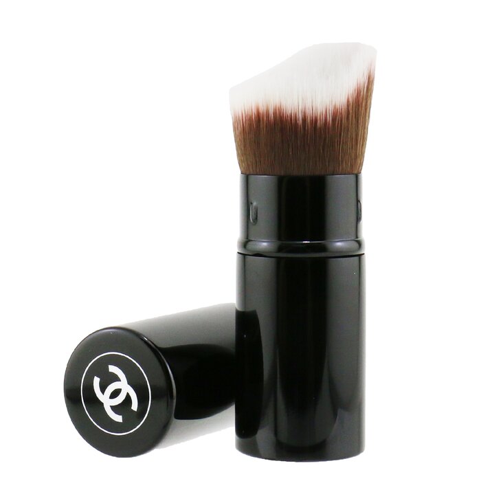 Chanel Les Pinceaux De Chanel Retractable Foundation Brush Picture ColorProduct Thumbnail