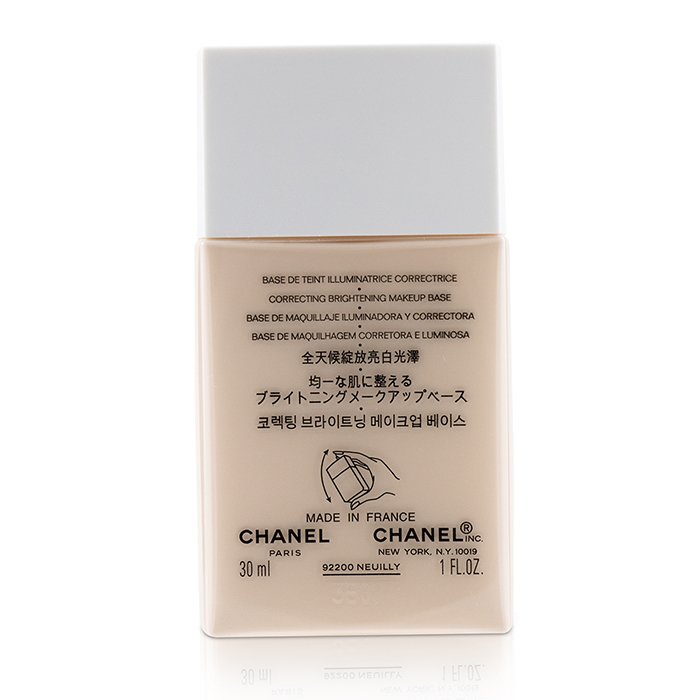Chanel Le Blanc La Base Correcting Brightening Makeup Base SPF 40 30ml/1ozProduct Thumbnail