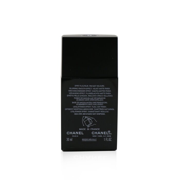Chanel Ultra Le Teint Velvet Base Efecto Suave Borradora SPF 15 30ml/1ozProduct Thumbnail