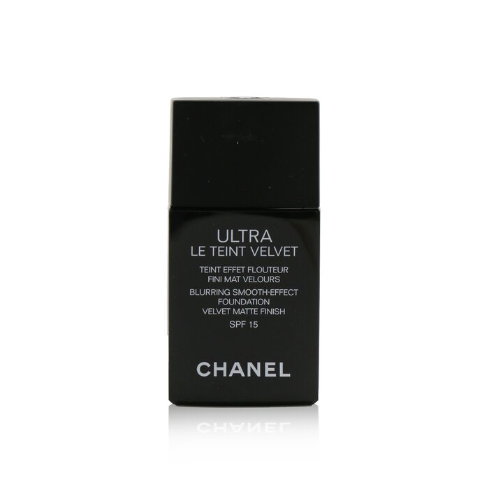 Chanel Ultra Le Teint Velvet Blurring Smooth Effect Foundation SPF 15 30ml/1ozProduct Thumbnail