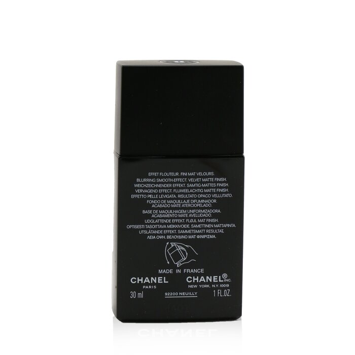 Chanel Ultra Le Teint Velvet Blurring Smooth Effect Foundation SPF 15 30ml/1ozProduct Thumbnail