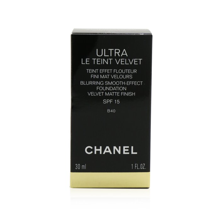 Chanel Ultra Le Teint Velvet Blurring Smooth Effect Foundation SPF 15 30ml/1ozProduct Thumbnail