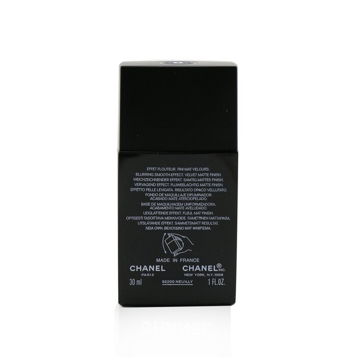 Chanel Ultra Le Teint Velvet Blurring Smooth Effect Foundation SPF 15 30ml/1ozProduct Thumbnail