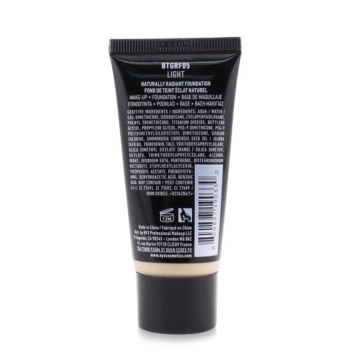 NYX 天生闪耀持久粉底液 Born To Glow! Naturally Radiant Foundation 30ml/1.01ozProduct Thumbnail