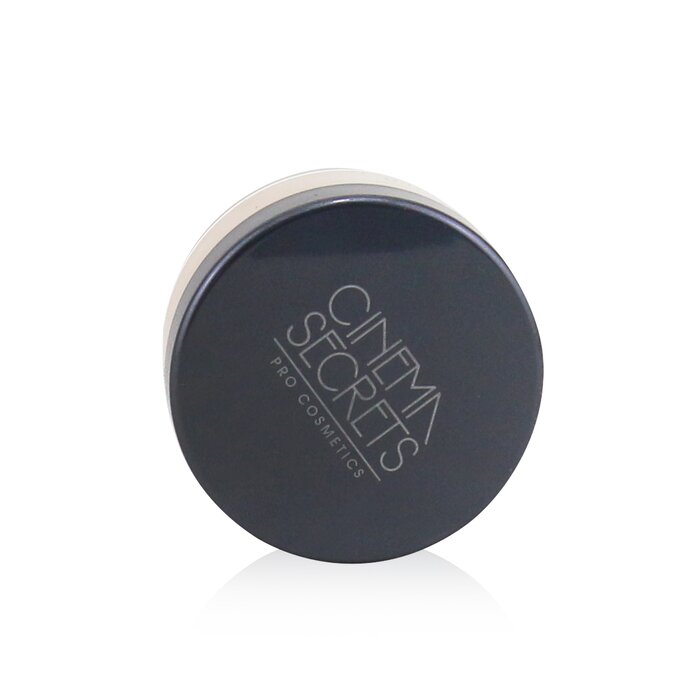 Cinema Secrets Ultralucent Illuminating Powder 16g/0.56ozProduct Thumbnail