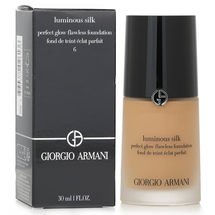 Giorgio Armani Luminous Silk Foundation 30ml/1ozProduct Thumbnail