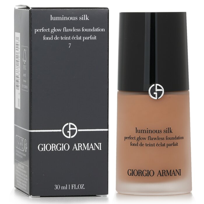 Giorgio Armani Luminous Silk Foundation 30ml/1ozProduct Thumbnail