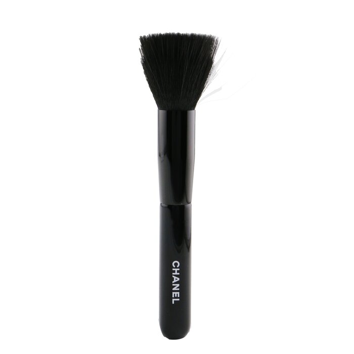 Chanel Les Pinceaux De Chanel Foundation Blending Brush N°102 Picture ColorProduct Thumbnail