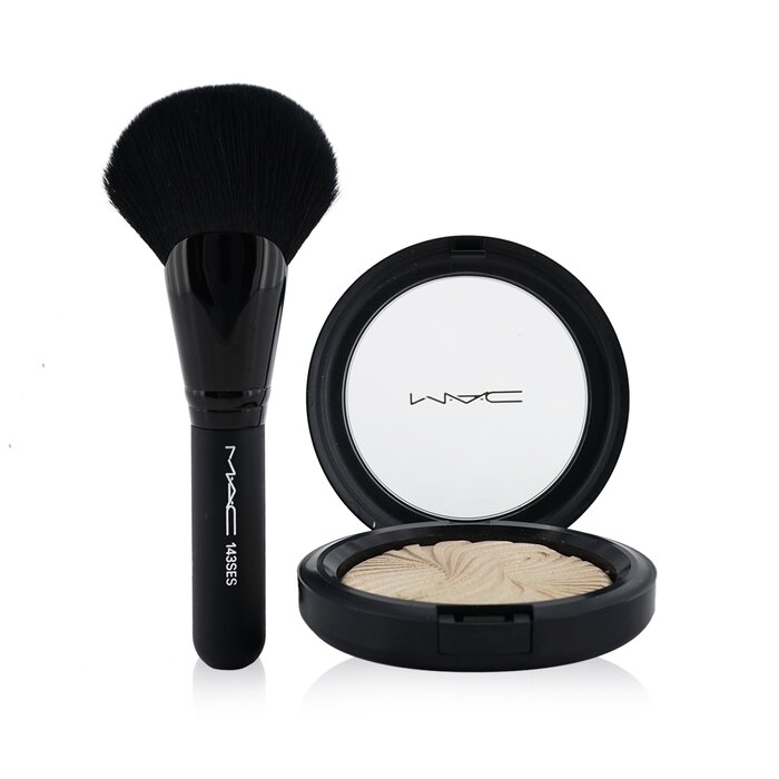 MAC Trick Of The Light Extra Dimension Skinfinish Kit (1x Highlighter + 1x Brush +1x Bag) 2pcs+1BagProduct Thumbnail
