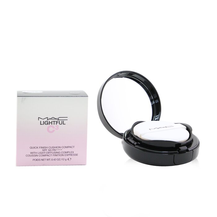 MAC Lightful C³ Quick Finish Cushion Compact SPF 50 12g/0.42ozProduct Thumbnail