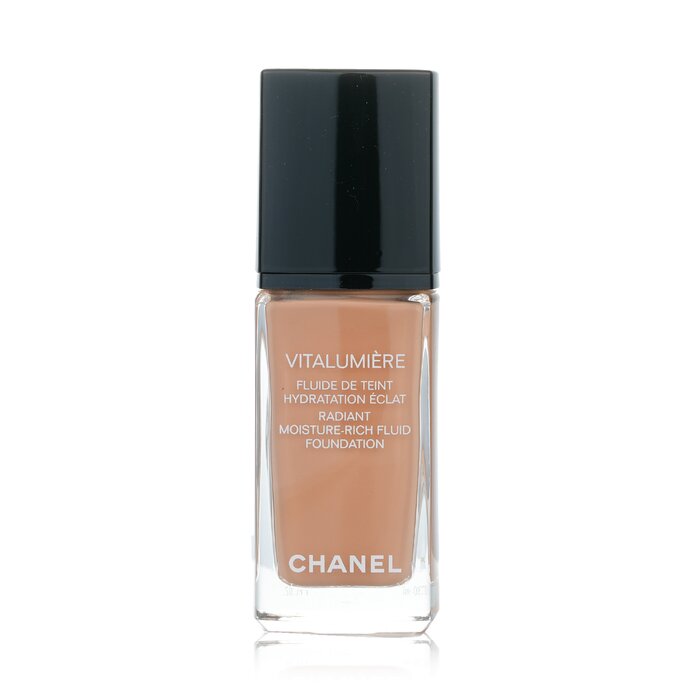 Chanel Vitalumiere Radiant Moisture Rich Fluid Foundation 30ml/1ozProduct Thumbnail
