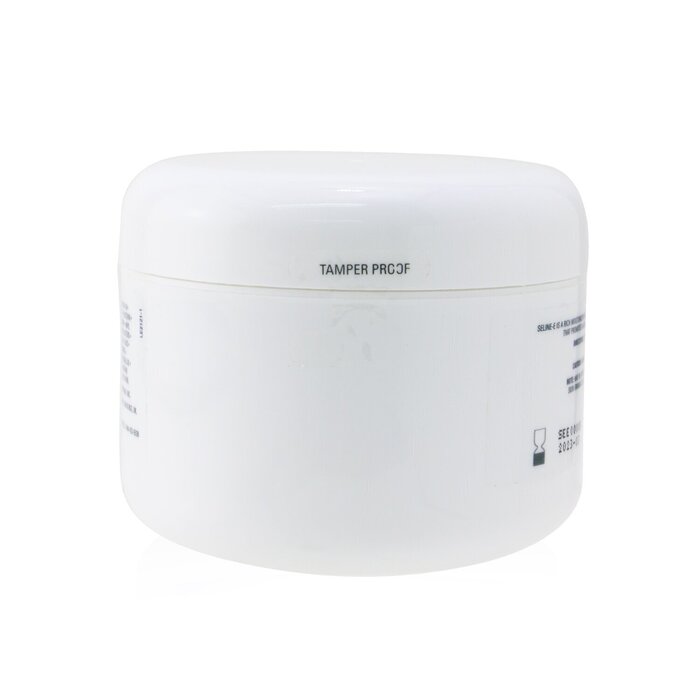 Cellex-C Enhancers Seline-E Cream (Salon Size) (Exp. Date: 03/2023) 240ml/8ozProduct Thumbnail
