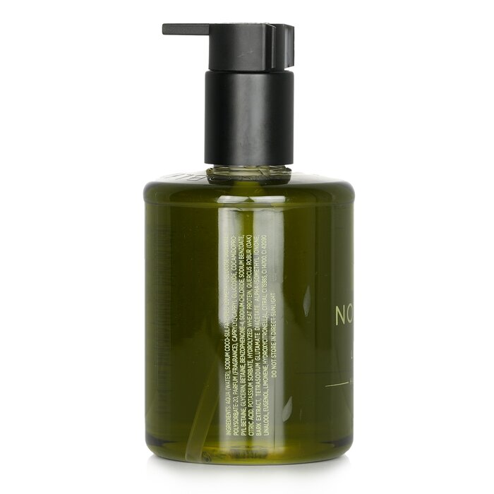 Noble Isle غسول الجسم والشعر Lightning Oak 250ml/8.45ozProduct Thumbnail