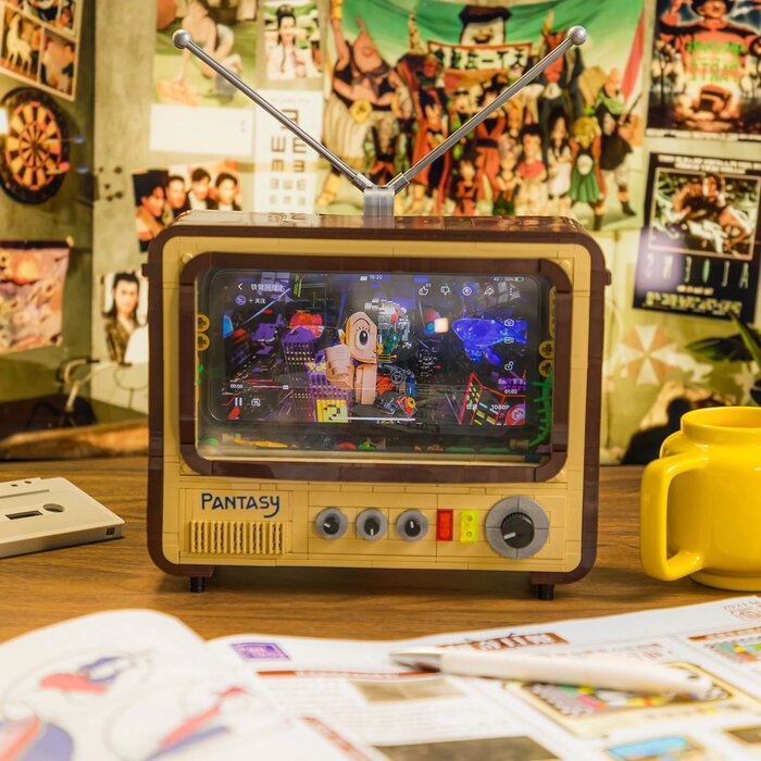 Pantasy Retro 1960s Television Building Bricks Set 23cm*10cm*19cmProduct Thumbnail