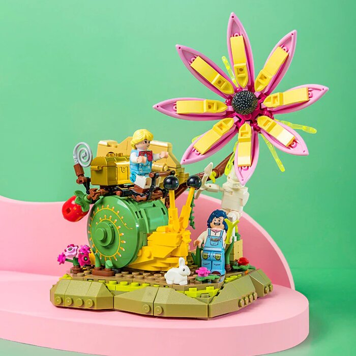 Pantasy Magical Jungle Series - Princess Snail Building Bricks Set 15*13*22cmProduct Thumbnail