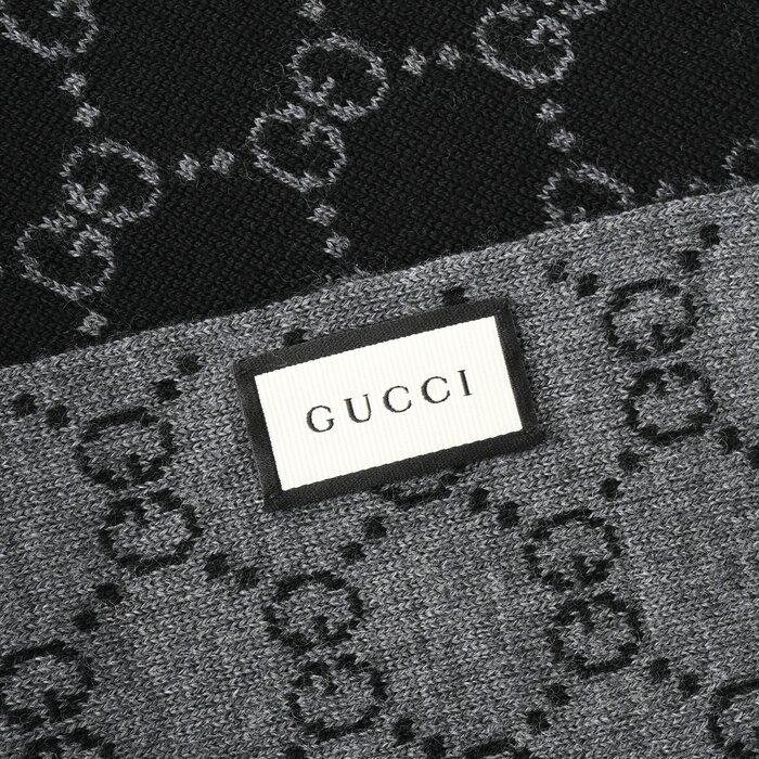 Gucci Unisex Guccissima Scarf 325806 GraphiteProduct Thumbnail
