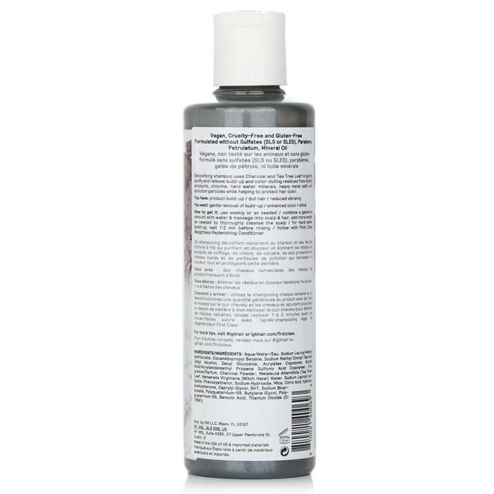 IGK First Class Detoxifying Charcoal Shampoo 236ml/8ozProduct Thumbnail