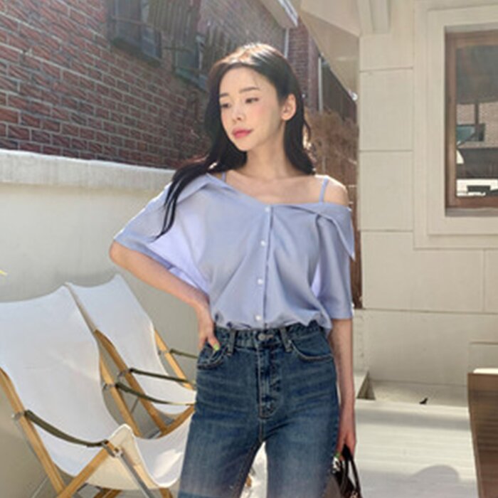 Trendywhere Off-shoulder Shirt Free (XS-L)Product Thumbnail