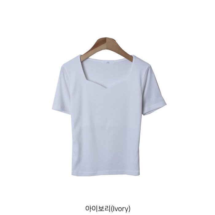 Trendywhere Slim Fit Sweetheart Neckline Top Free (XS-S)Product Thumbnail