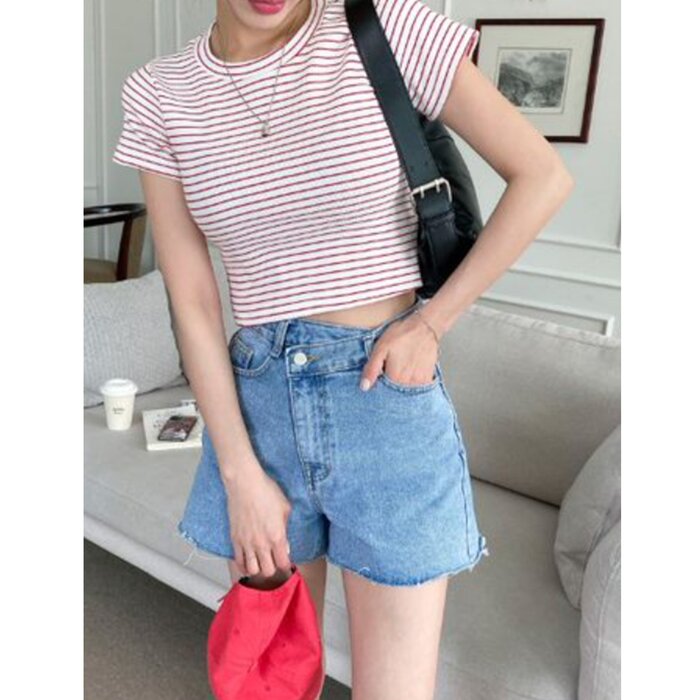 Trendywhere Striped Slim Fit Crop Top Free (XS-M)Product Thumbnail