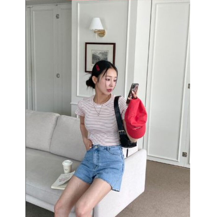 Trendywhere Striped Slim Fit Crop Top Free (XS-M)Product Thumbnail