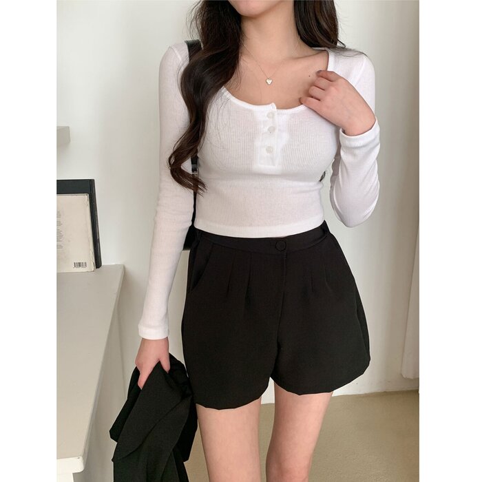 Trendywhere High Waist Shorts Free (XS-S)Product Thumbnail