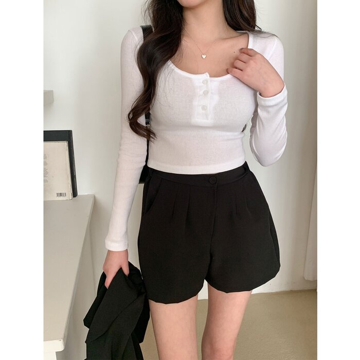Trendywhere High Waist Shorts Free (XS-S)Product Thumbnail