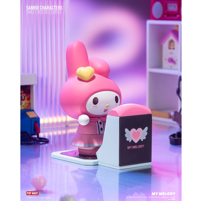 Popmart Sanrio characters Sweet Besties Series - (Case of 12 Blind Boxes) 27x11x20cmProduct Thumbnail