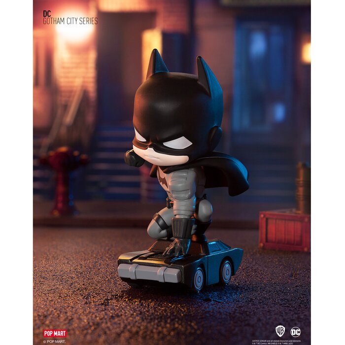 Popmart DC Gotham City (Individual Blind Boxes) 7x11x7cmProduct Thumbnail
