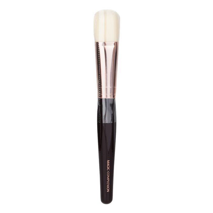Charlotte Tilbury Magic Complexion Brush 1pcProduct Thumbnail
