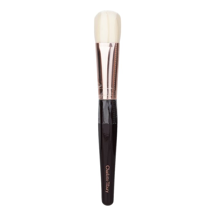 Charlotte Tilbury Magic Complexion Brush 1pcProduct Thumbnail